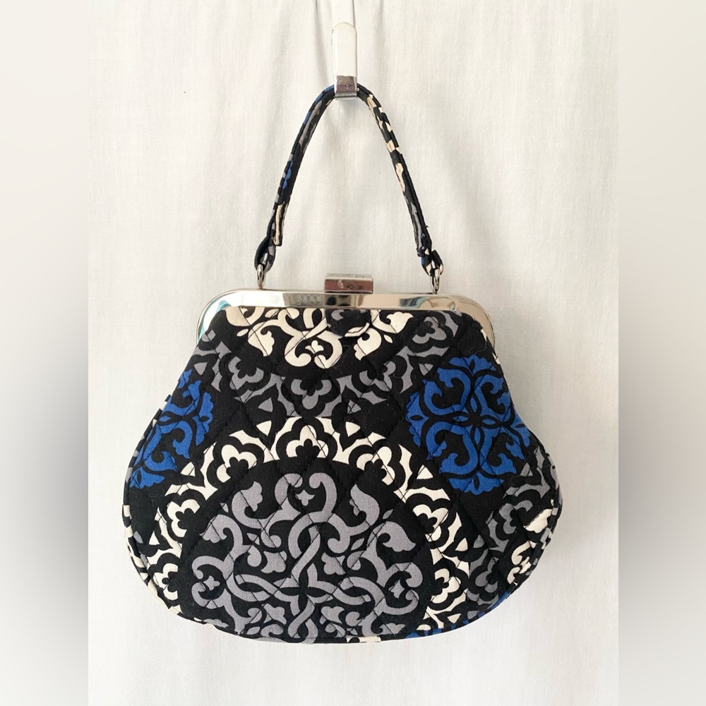 EUC Vera Bradley mini snap lock bag